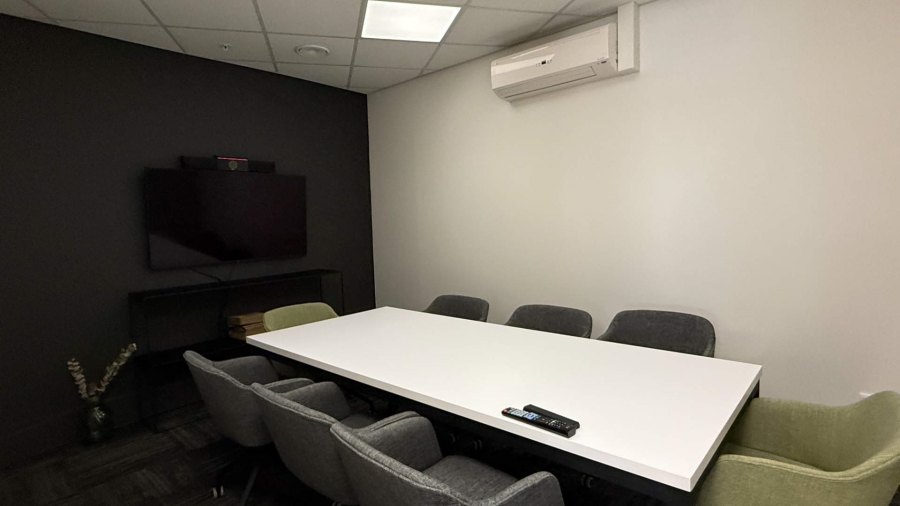 To Let commercial Property for Rent in Gardens Western Cape